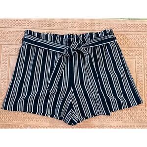 CLEARANCE LOFT Outlet Striped Paperbag Waist Shorts Tie Belt Navy Pink Sz M